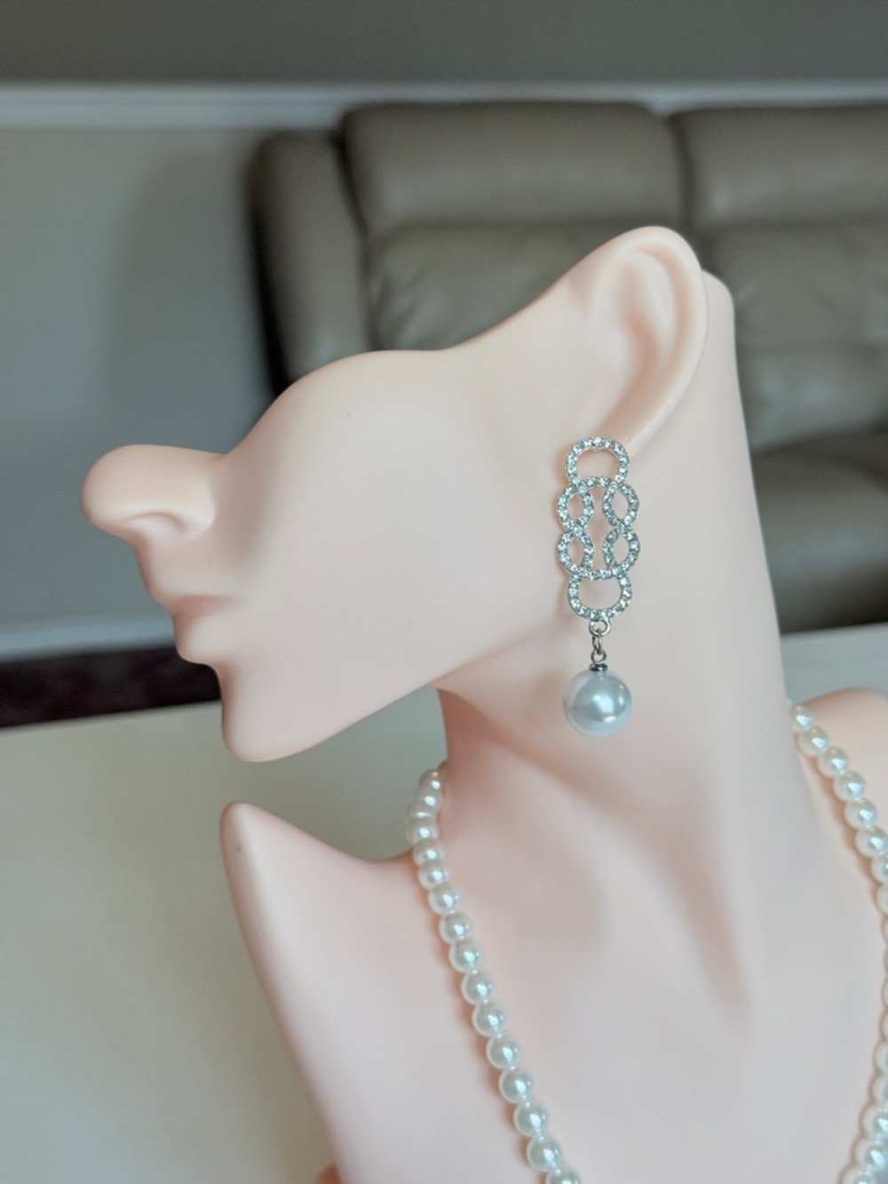 Crystal Link Pearl Drop Earrings